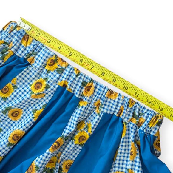 Gingham Sunflower Square Dancing Skirt - Alternating patchwork MEDIUM - Picture 5 of 5